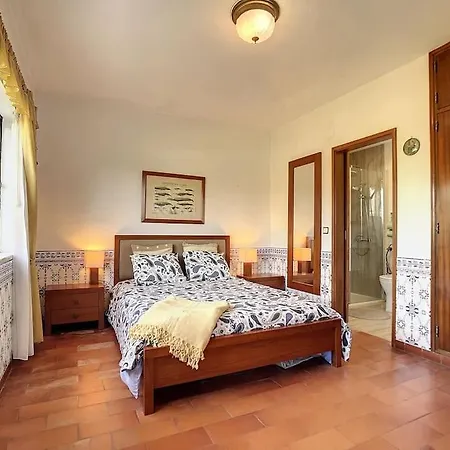 Casa Do Vale-villa With Private Pool And Garden Villa