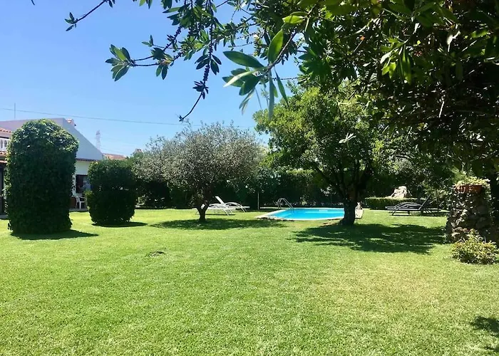 Villa Casa Do Vale-villa With Private Pool And Garden Palmela