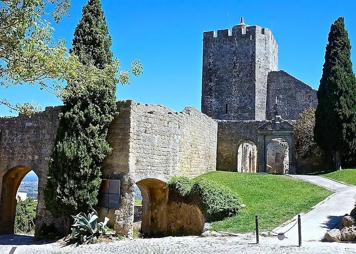 Casa Do Vale-villa With Private Pool And Garden Palmela